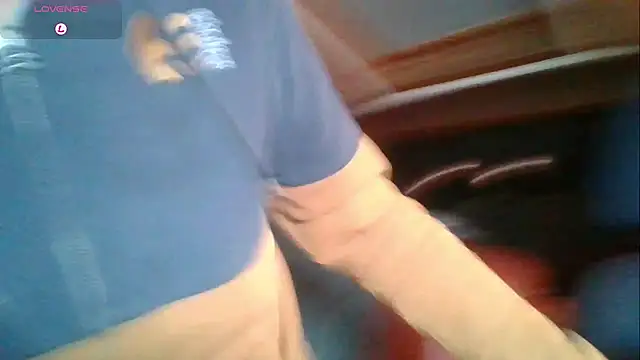 Snapshot of Vrenico-SC chatting on September 22, 3:55 pm Vrenico-SC online show from September 22, 3:55 pm