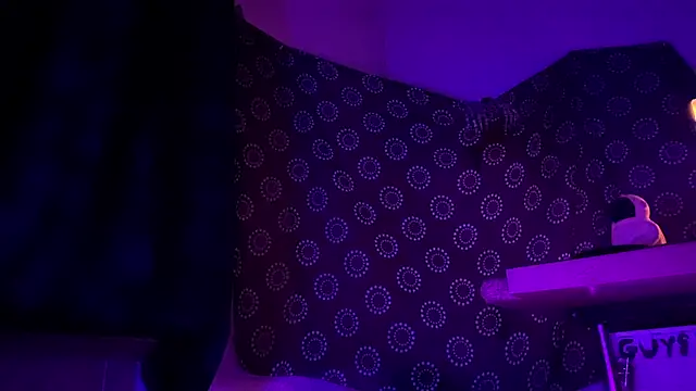 DjDiCKmannOnE online show from February 25, 11:06 pm