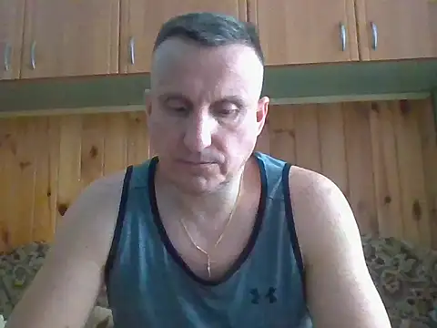 Maksymilian1 online show from January 10, 1:15 pm