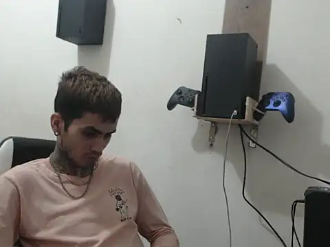 acostawi online show from April 27, 8:33 am