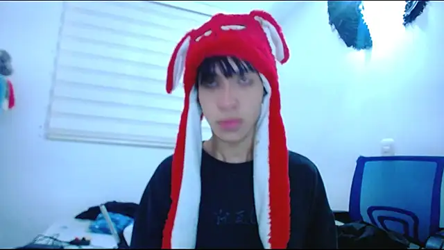 lucky stricke online show from October 14, 4:41 am