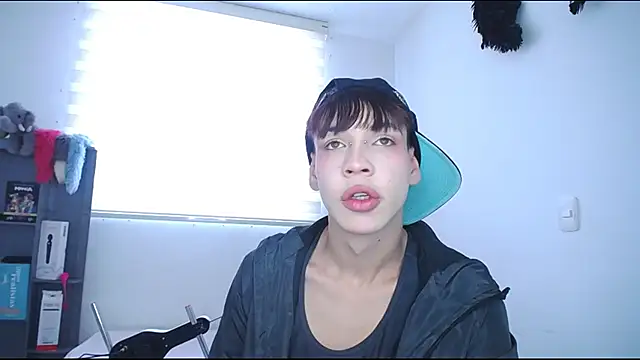 lucky stricke online show from September 16, 8:31 pm