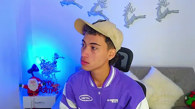 yulian vasquez online show from January 8, 12:32 pm