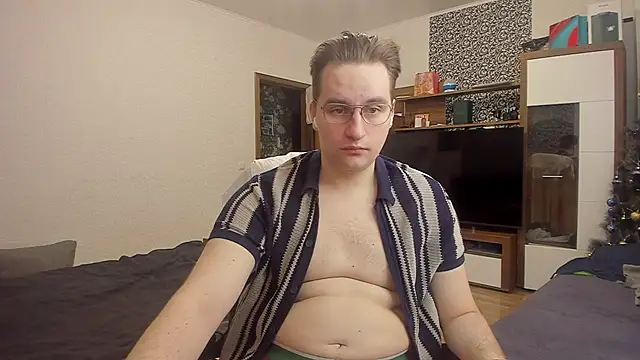 romiosabrino online show from February 20, 10:28 am