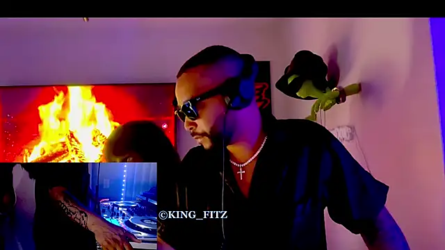 KING FITZ online show from April 19, 2:55 am