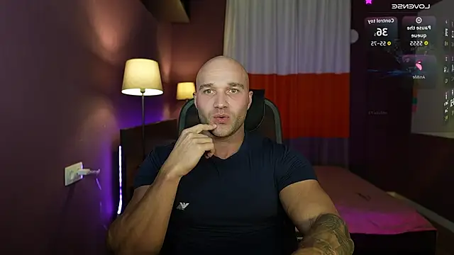 RikAdlerr online show from May 29, 3:55 pm