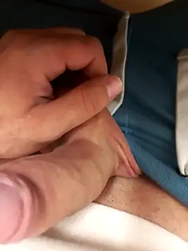 picyu060 online show from March 24, 9:41 pm