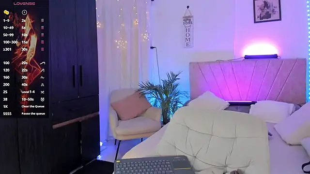 jhosepMoreno online show from September 17, 2:40 pm