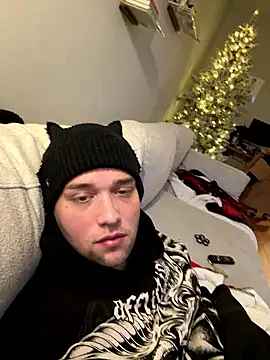 robin bones online show from January 17, 10:55 pm