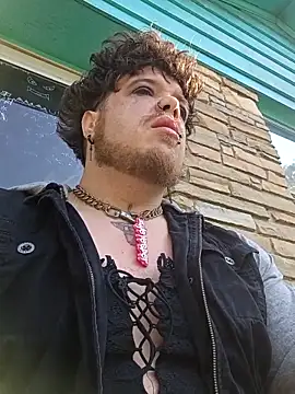 Kiami Noara online show from April 24, 1:02 pm