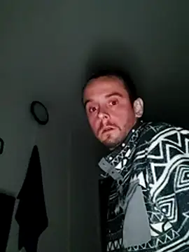 ijustwannafuckyou6969 online show from April 27, 1:24 am