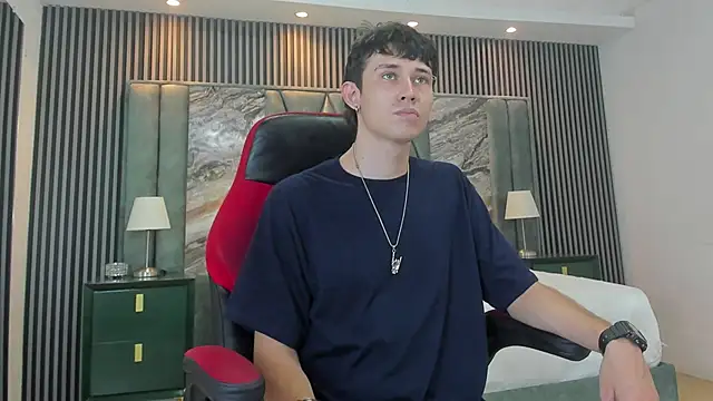 Michael blue online show from September 19, 7:57 pm