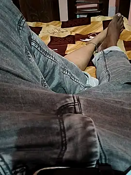 Snapshot of soniya_darli chatting on October 18, 4:45 pm soniya darli online show from October 18, 4:45 pm