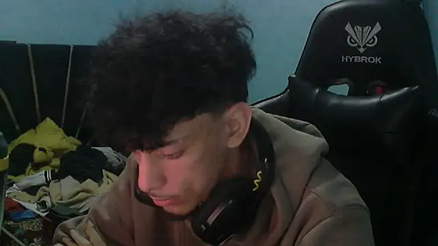 Dark DesireX online show from February 8, 7:07 pm