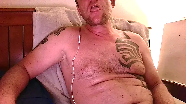 Yournaughty online show from June 10, 7:54 am