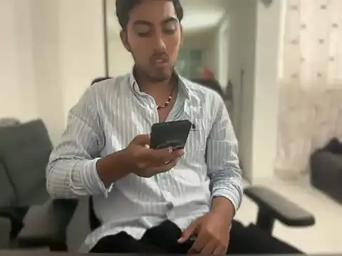 Snapshot of millan_32 chatting on September 24, 11:14 pm millan 32 online show from September 24, 11:14 pm