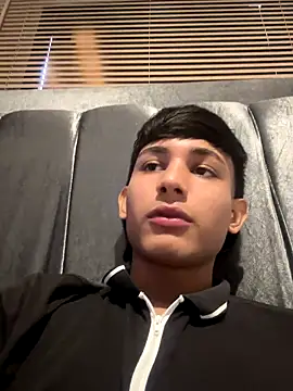 cody fox10 online show from October 3, 6:13 pm