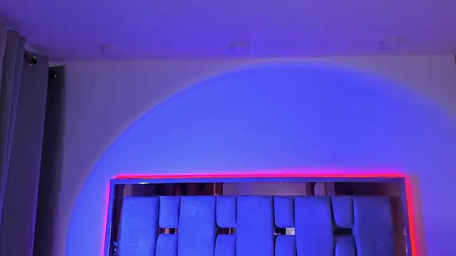 orionblaze69  online show from May 24, 9:26 am