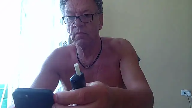 Unique X perience online show from March 21, 2:43 pm