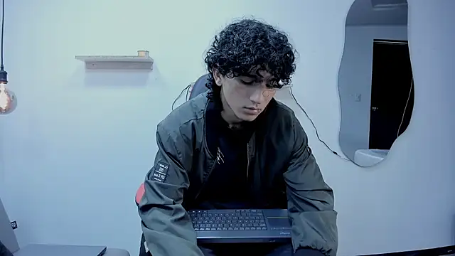 JackesTaylor online show from September 14, 4:47 am