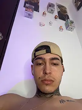 samm4044 online show from April 16, 11:29 pm