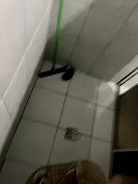 Snapshot of thomasllucas chatting on October 29, 8:12 pm thomasllucas online show from October 29, 8:12 pm