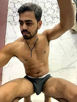 Snapshot of fireboyyyyy chatting on October 24, 2:35 am fireboyyyyy online show from October 24, 2:35 am