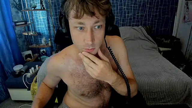 CuteBoy228 online show from July 28, 2:13 pm