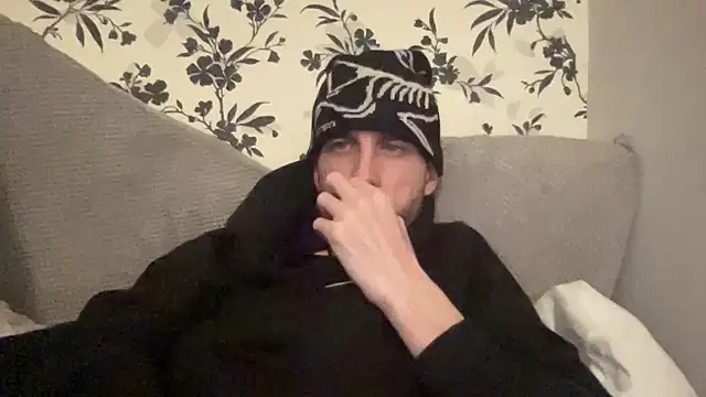 Big8inchUncutCock online show from April 2, 3:42 pm