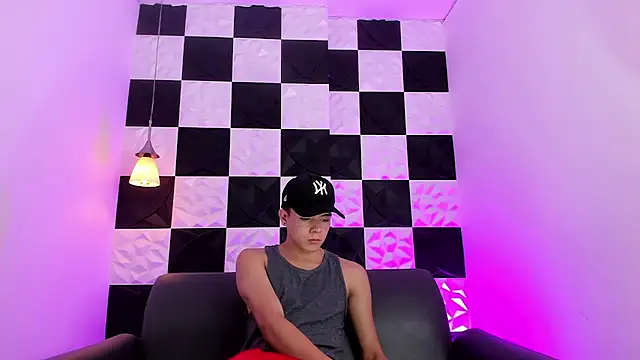 AndyFame1 online show from October 8, 7:07 pm