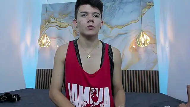 AndyFame1 online show from September 19, 4:57 am