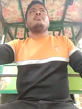 CatchingBouquet online show from February 4, 7:36 am