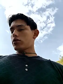 Hiroshi Shen online show from September 24, 12:25 pm