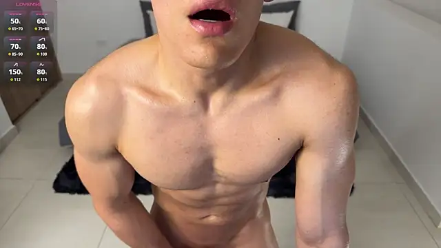 Maxx Lancaster online show from May 13, 3:20 pm