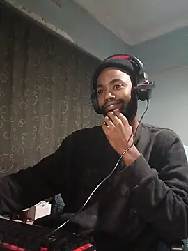 GhostYangempela online show from November 7, 6:55 pm