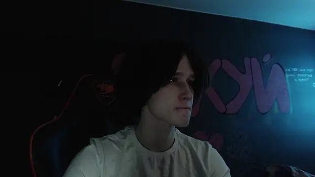 min1pekka online show from February 9, 11:53 pm