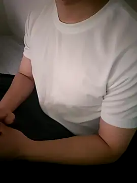 111owo111 online show from June 21, 1:17 pm