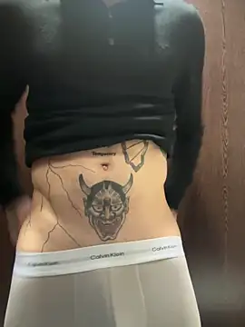 xAaronx9095 online show from October 5, 6:28 am