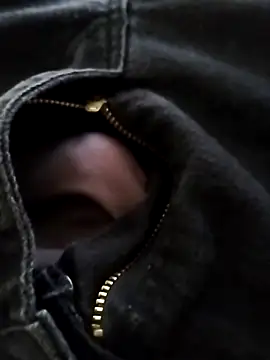 Snapshot of guridosul051 chatting on September 17, 8:10 pm guridosul051 online show from September 17, 8:10 pm