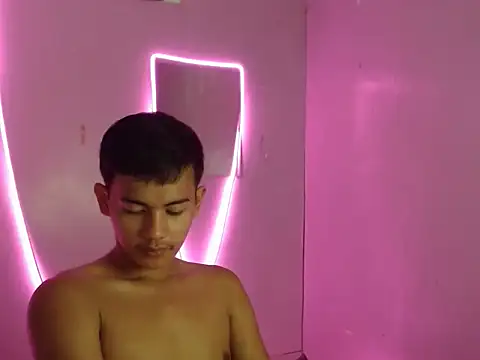 jaybot jayxx online show from March 5, 7:48 am