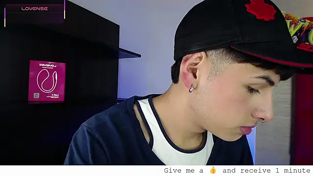 Ezra Storm online show from October 8, 4:50 am