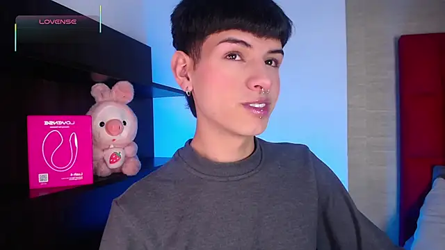 Ezra Storm online show from January 7, 4:39 am