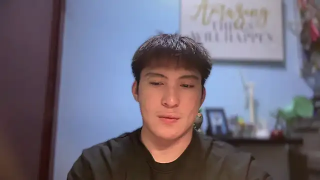 lovely jay online show from September 20, 5:24 pm