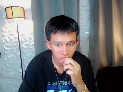 prince elaijah online show from April 13, 1:23 pm