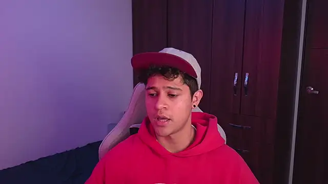 domsantiago  online show from October 13, 3:23 am