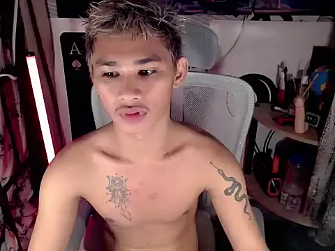 asianhardcock25 online show from April 3, 4:48 pm