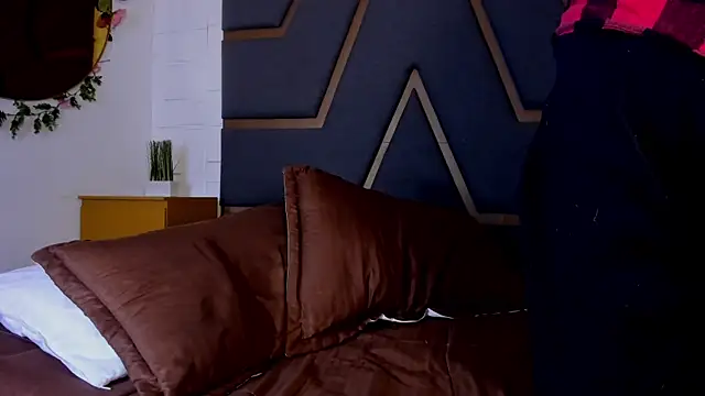 Thiagoferreti online show from December 3, 7:42 pm