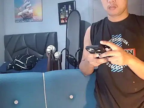 urbigcock andrie online show from April 1, 9:44 am