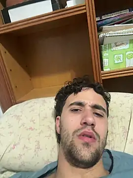 aavrdvh33 online show from January 17, 3:42 am