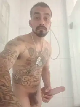 Cnutt310 online show from November 5, 8:55 pm